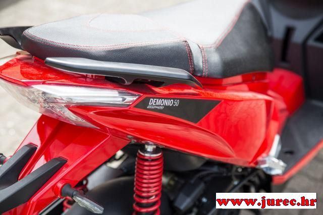 Plaquettes De Frein Avant Road Passion FA707 - Compatible KSR Demonio, Classic, Code, GRS, TR, TW 125 - Haute Qualité, Freinage Puissant